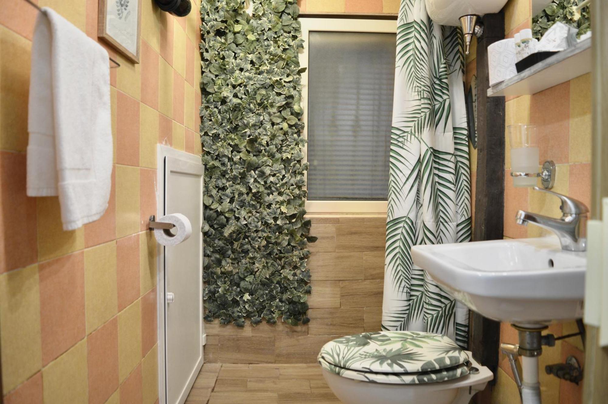 Jungle 13 - Room And Apartments Naples Exterior photo